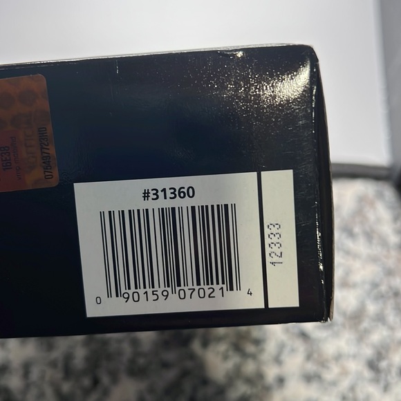 NIB Harley Davidson Fat Bob 114 toy motorcycle! - Picture 5 of 5